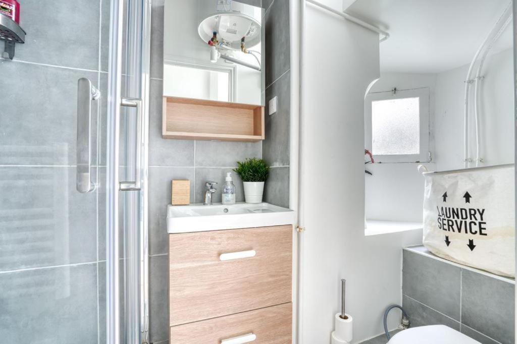 Le Studio Champs Elysees Paris Exterior photo